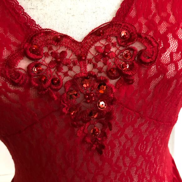 VTG Adonna Lace & Satin Nightgown Slip Dress S Red Long USA Lingerie Romantic - Picture 3 of 13